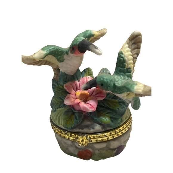 Porcelain Hummingbird Trinket Boxes With Floral Accents & Gold Trim - Set Of 2 - Picture 4 of 6